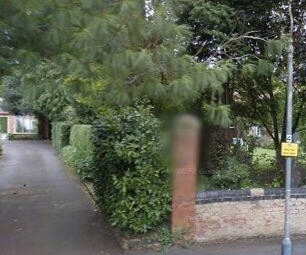 Parking on Rowley Crescent, CV37