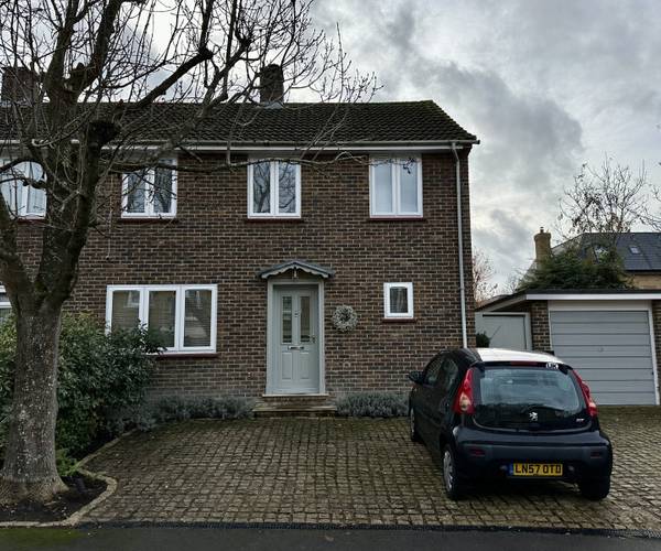 Parking on Hawtrey Road, SL4