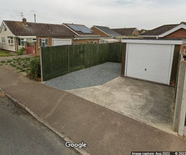 Parking on Sandringham Drive, LN12