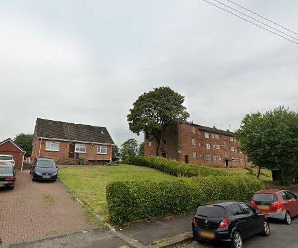 Parking on Ladybank Drive, G52