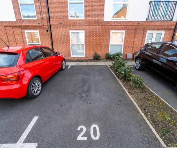 Parking on Tanners Way, B29