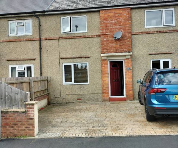 Parking on Marie Road, DT1