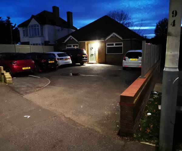 Parking on Sipson Road, UB7