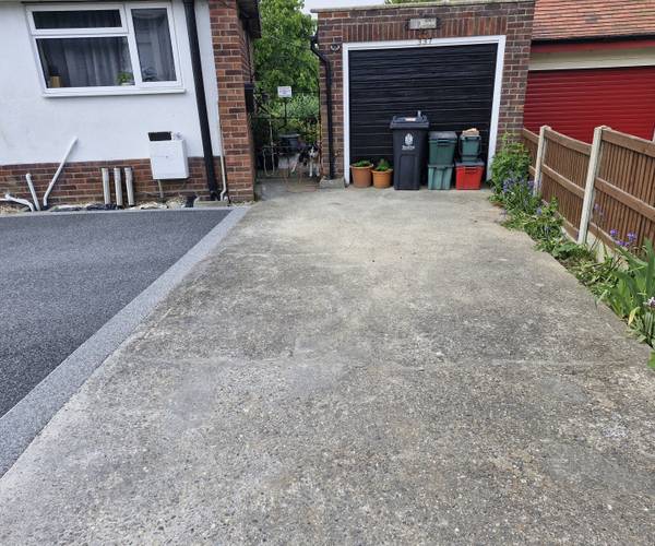 Parking on Walton Road, CO14