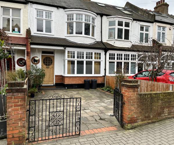 Granville Road, SW18