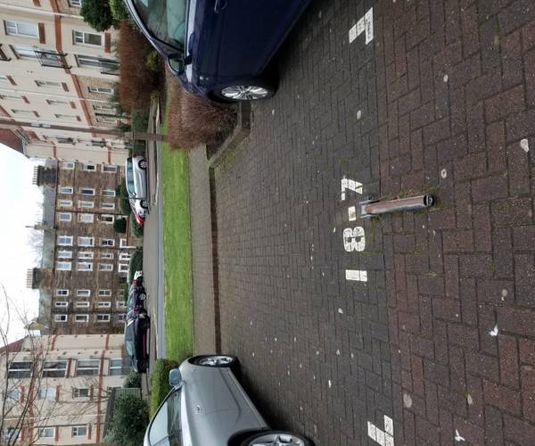 Parking on Sinclair Place, EH11