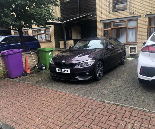 Parking on Bullivant Street, E14