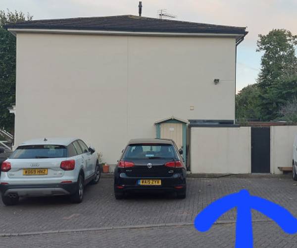 Parking on Spencer Walk, SW15