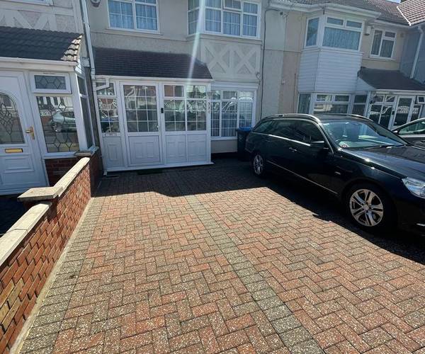 Tokyngton Avenue, HA9