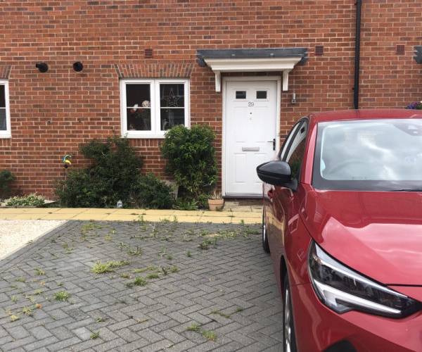 Parking on Rome Avenue, HP21