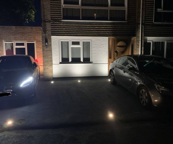 Parking on Chichester Row, HP6