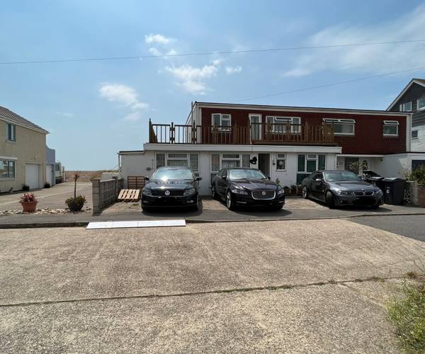Meath Close, PO11