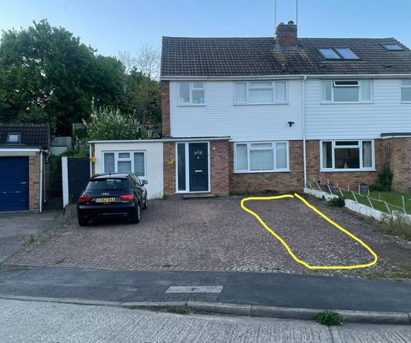 Parking on Brook Road, CM24
