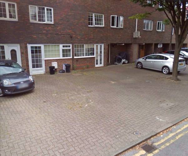 Parking on Godwin Close, N1