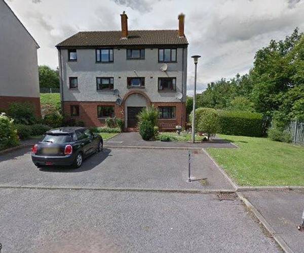Parking on Kirklands, EH12