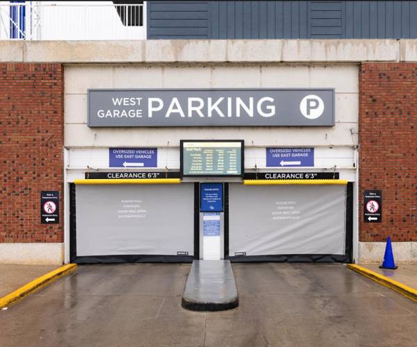 Navy Pier West Garage