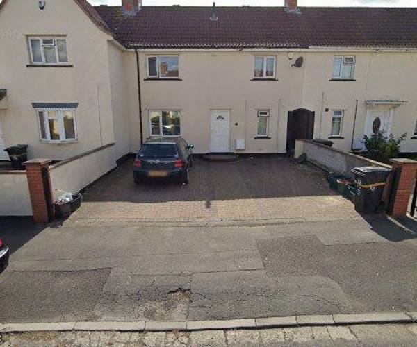 Parking on Minehead Road, BS4