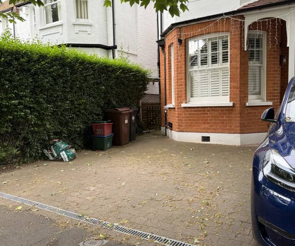 Parking on Wilmington Avenue, W4