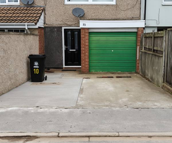 Parking on Hayes Close, BS2