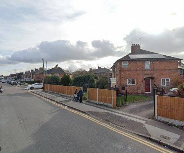 Parking on Foxton Road, B8