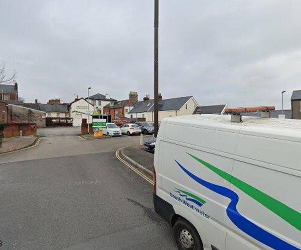 Parking on Fore Street, EX1