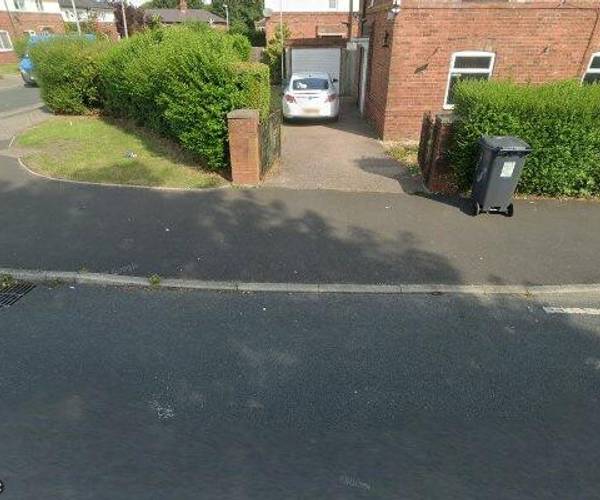 Rose Lane, PR1