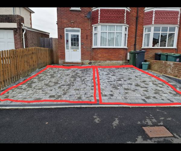 Parking on College Road, PO30