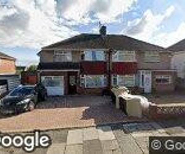 Parking on Llanedeyrn Road, CF23