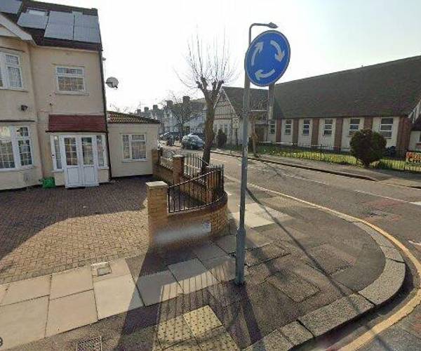 Parking on Ashurst Drive, IG2
