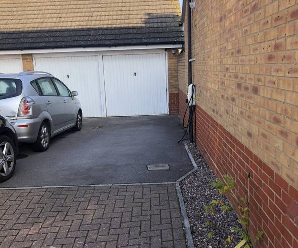 Reedling Drive, PO4