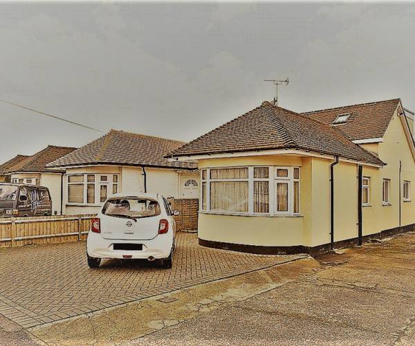 Parking on Pavilion Way, HA4