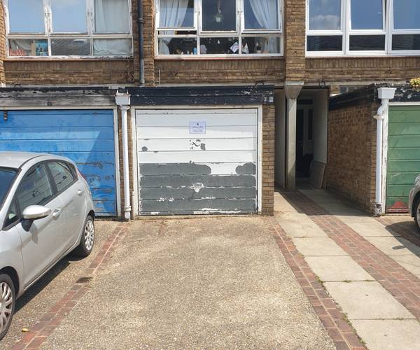 Parking on Ancill Close, W6