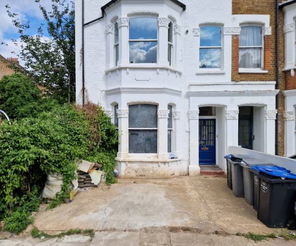 Burton Road, NW6