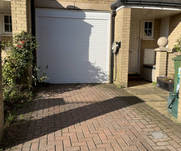 Parking on Mandelbrote Drive, OX4