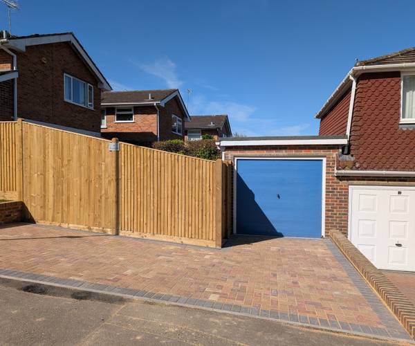 Parking on Colwell Close, RH16