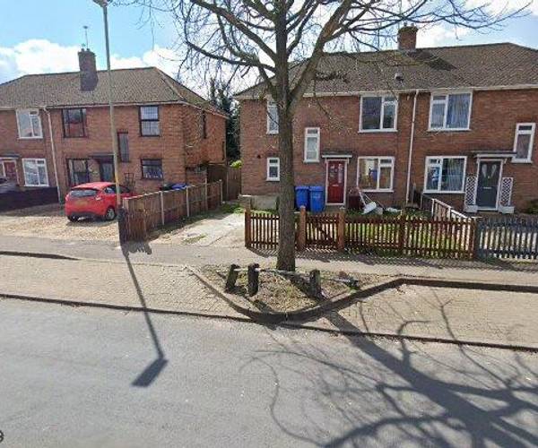 Parking on Motum Road, NR5