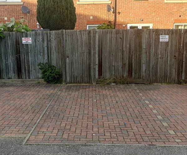 Parking on Allenby Road, SE28
