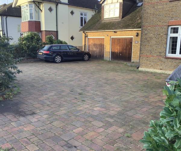 Parking on Ashingdon Road, SS4