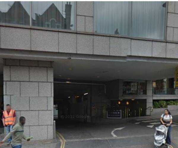 Royal Garden Hotel - Kensington Car Park (ONLY For medium and small-sized vehicles)