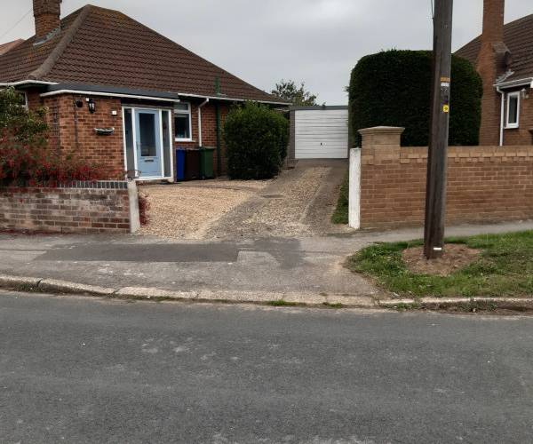 Chrystals Road, HU18