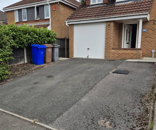 Parking on Spitfire Way, ST6