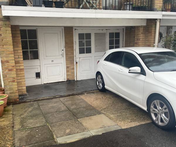 Parking on Seymour Square, BN2