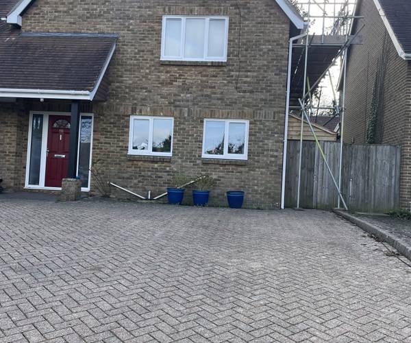 Parking on Alresford Road, SO23