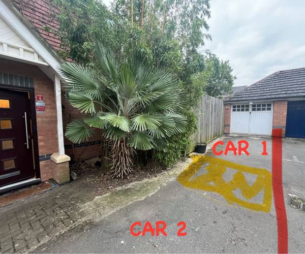 Parking on Ruffle Close, UB7