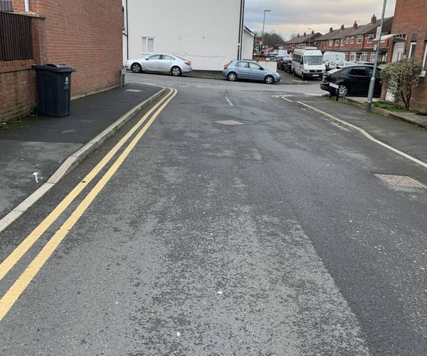 Parking on Johnstone Close, OL1