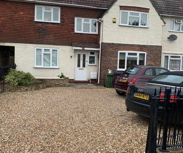 Toynbee Road, SW20