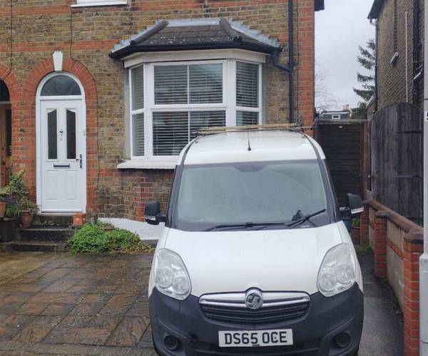 Parking on East Road, KT2