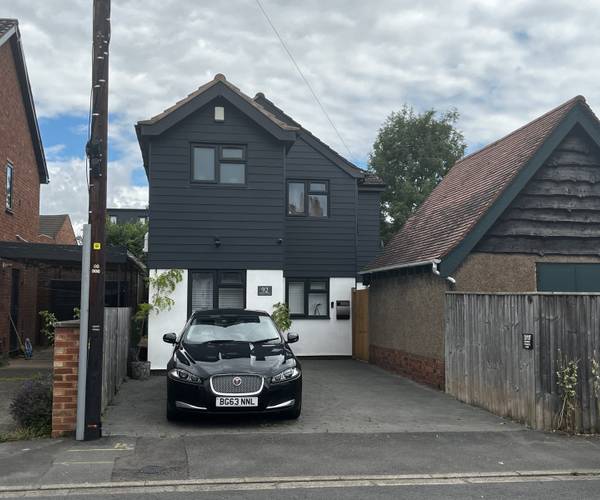 Parking on Woolhope Road, WR5