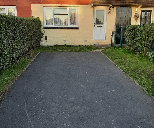 Parking on Torre Drive, LS9
