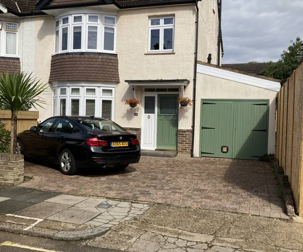 Parking on Poulett Gardens, TW1